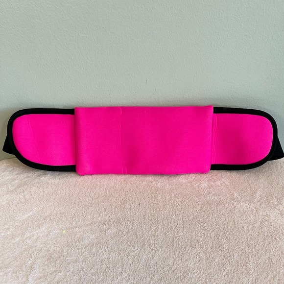 Aikendo Pink Neoprene Outdoor Multi-Functional Waterproof Zip Waist Belt Bag - Picture 6 of 10